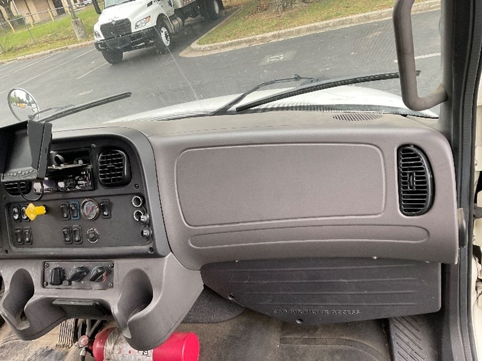Medium Duty Box Truck-Light and Medium Duty Trucks-Freightliner-2019-M2-Capitol Heights-MD-172,141\n\t\tmiles-$ 50,250 - Image 21