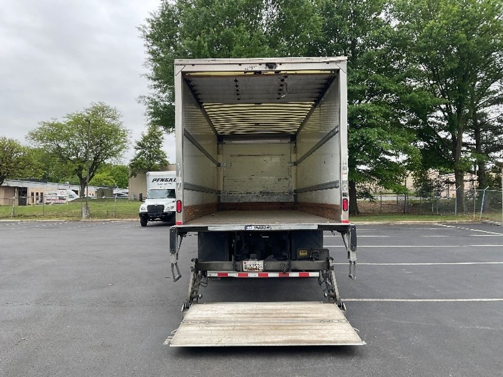 Medium Duty Box Truck-Light and Medium Duty Trucks-Freightliner-2019-M2-Capitol Heights-MD-172,141\n\t\tmiles-$ 50,250 - Image 9