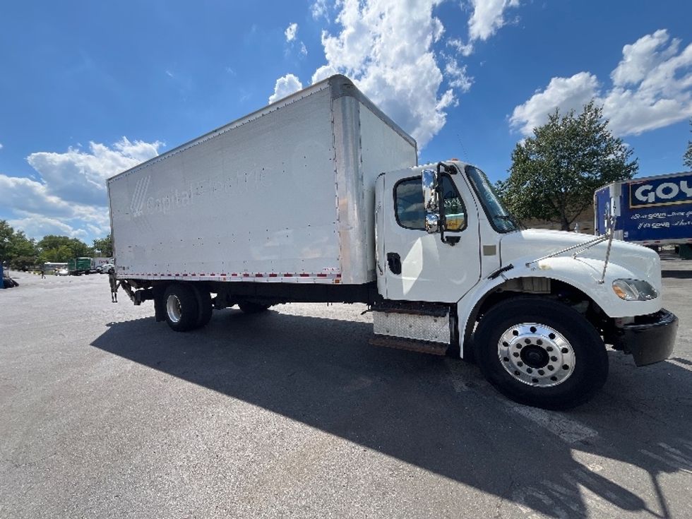 Medium Duty Box Truck-Light and Medium Duty Trucks-Freightliner-2019-M2-Capitol Heights-MD-176,912\n\t\tmiles-$ 50,250 - Image 4