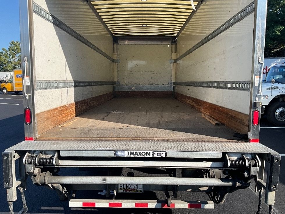 Medium Duty Box Truck-Light and Medium Duty Trucks-Freightliner-2019-M2-Capitol Heights-MD-187,378\n\t\tmiles-$ 51,000 - Image 10