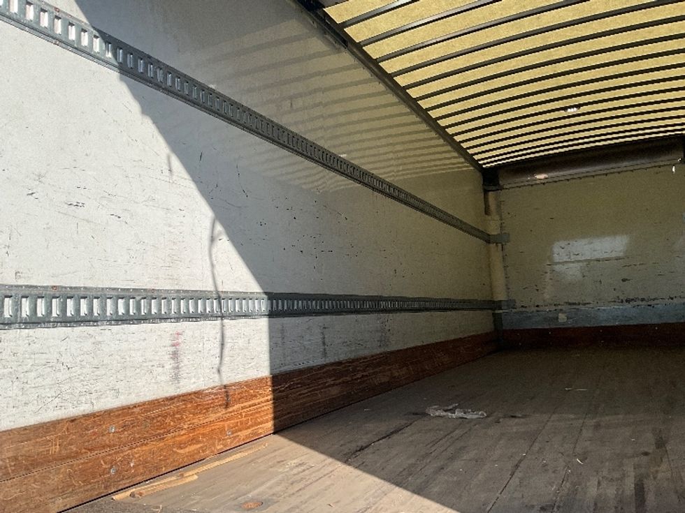 Medium Duty Box Truck-Light and Medium Duty Trucks-Freightliner-2019-M2-Capitol Heights-MD-187,378\n\t\tmiles-$ 51,000 - Image 11