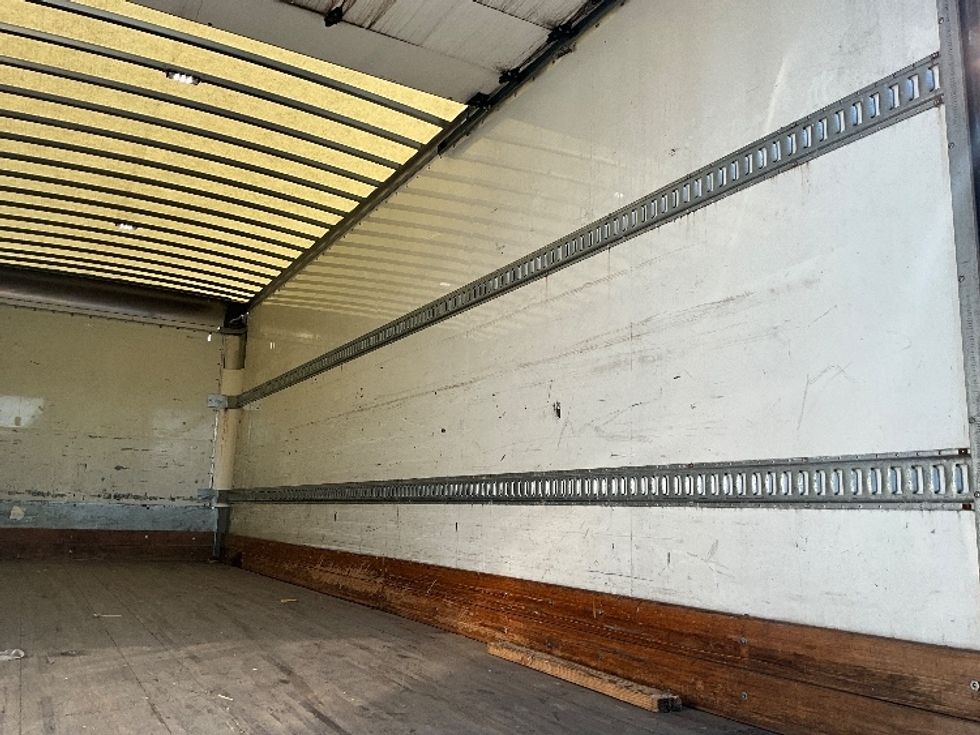 Medium Duty Box Truck-Light and Medium Duty Trucks-Freightliner-2019-M2-Capitol Heights-MD-187,378\n\t\tmiles-$ 51,000 - Image 12