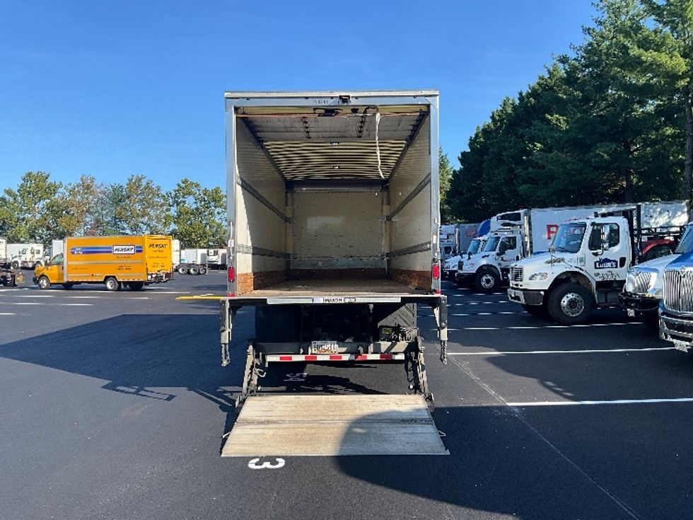 Medium Duty Box Truck-Light and Medium Duty Trucks-Freightliner-2019-M2-Capitol Heights-MD-187,378\n\t\tmiles-$ 51,000 - Image 9