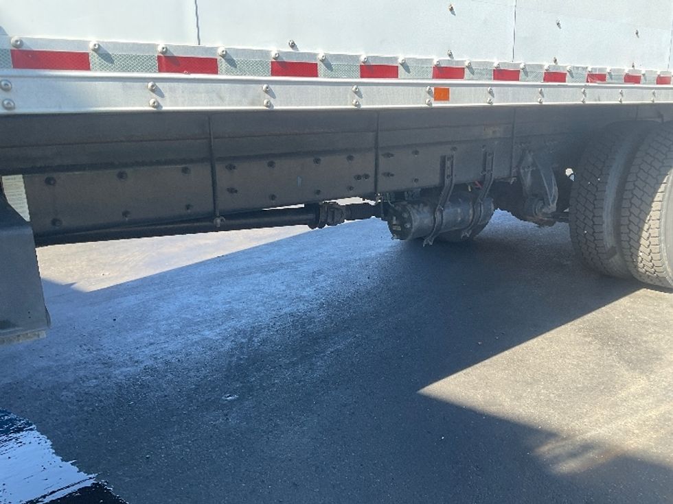 Medium Duty Box Truck-Light and Medium Duty Trucks-Freightliner-2019-M2-Capitol Heights-MD-187,736\n\t\tmiles-$ 45,750 - Image 5
