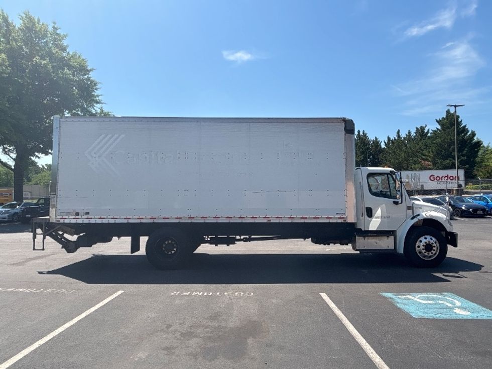 Medium Duty Box Truck-Light and Medium Duty Trucks-Freightliner-2019-M2-Capitol Heights-MD-188,691\n\t\tmiles-$ 47,750 - Image 15