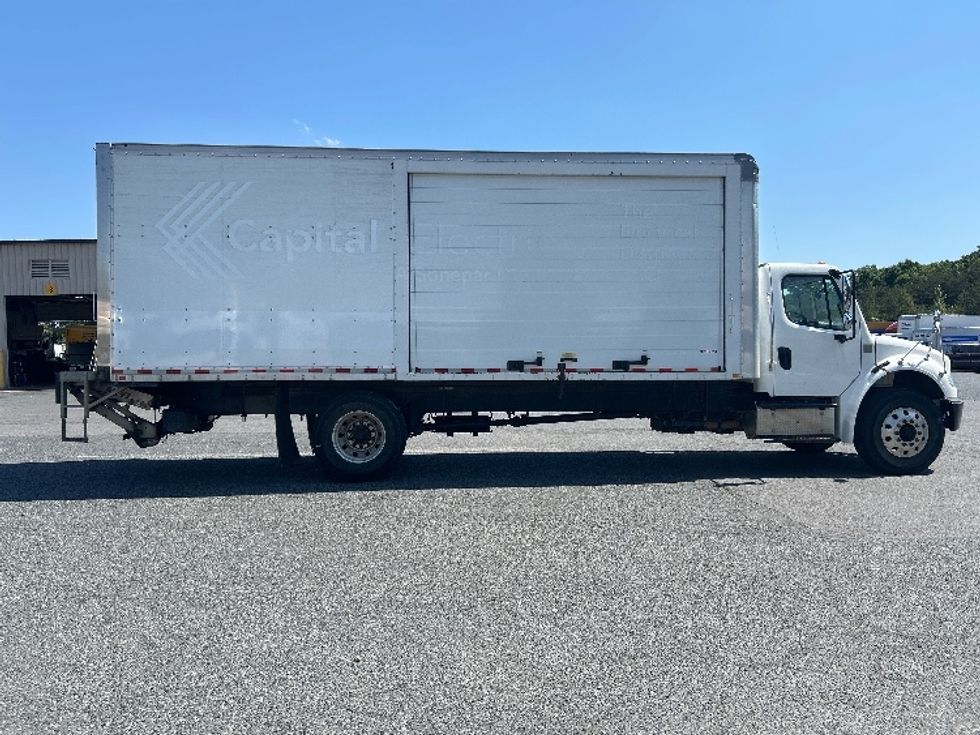 Medium Duty Box Truck-Light and Medium Duty Trucks-Freightliner-2019-M2-Capitol Heights-MD-191,543\n\t\tmiles-$ 44,250 - Image 15