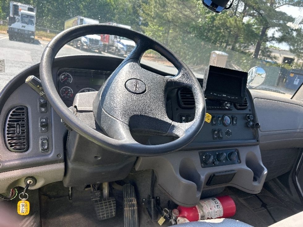 Medium Duty Box Truck-Light and Medium Duty Trucks-Freightliner-2019-M2-Capitol Heights-MD-191,543\n\t\tmiles-$ 44,250 - Image 18
