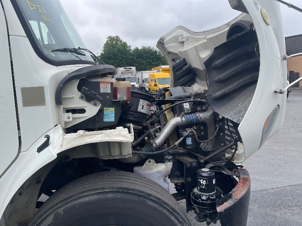 Medium Duty Box Truck-Light and Medium Duty Trucks-Freightliner-2019-M2-Capitol Heights-MD-193,470\n\t\tmiles-$ 47,500 - Image 23
