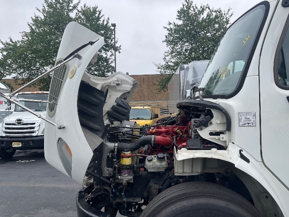 Medium Duty Box Truck-Light and Medium Duty Trucks-Freightliner-2019-M2-Capitol Heights-MD-193,470\n\t\tmiles-$ 47,500 - Image 24