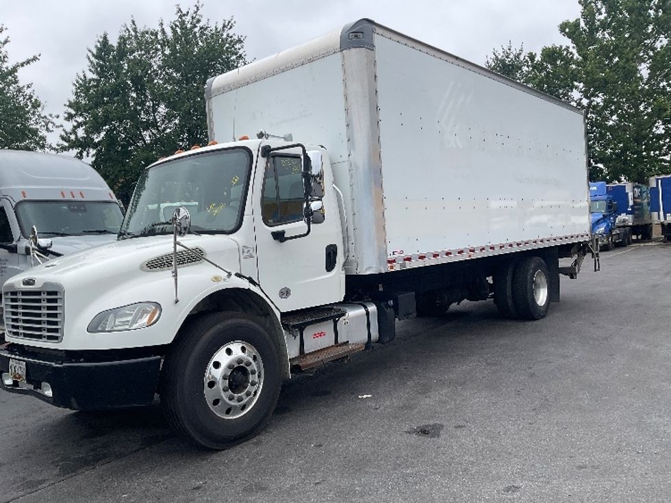 Medium Duty Box Truck-Light and Medium Duty Trucks-Freightliner-2019-M2-Capitol Heights-MD-193,470\n\t\tmiles-$ 47,500 - Image 3