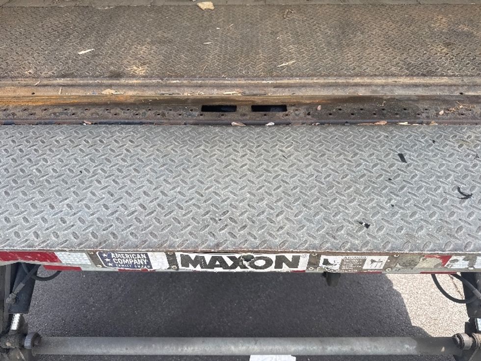 Medium Duty Box Truck-Light and Medium Duty Trucks-Freightliner-2019-M2-Capitol Heights-MD-198,099\n\t\tmiles-$ 46,250 - Image 10