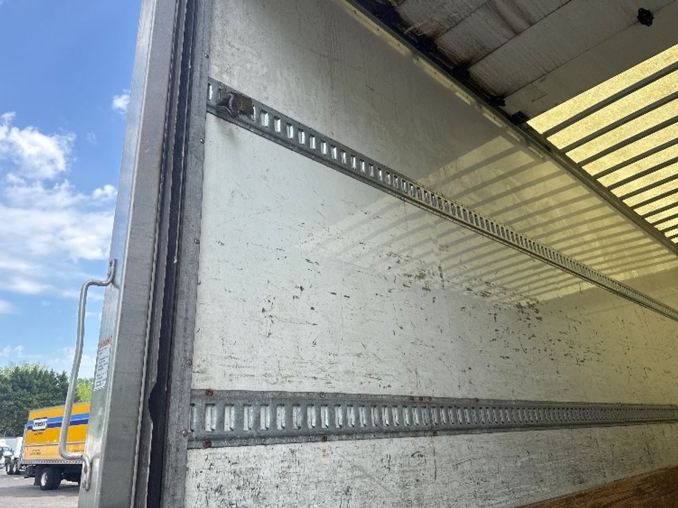 Medium Duty Box Truck-Light and Medium Duty Trucks-Freightliner-2019-M2-Capitol Heights-MD-198,099\n\t\tmiles-$ 46,250 - Image 11