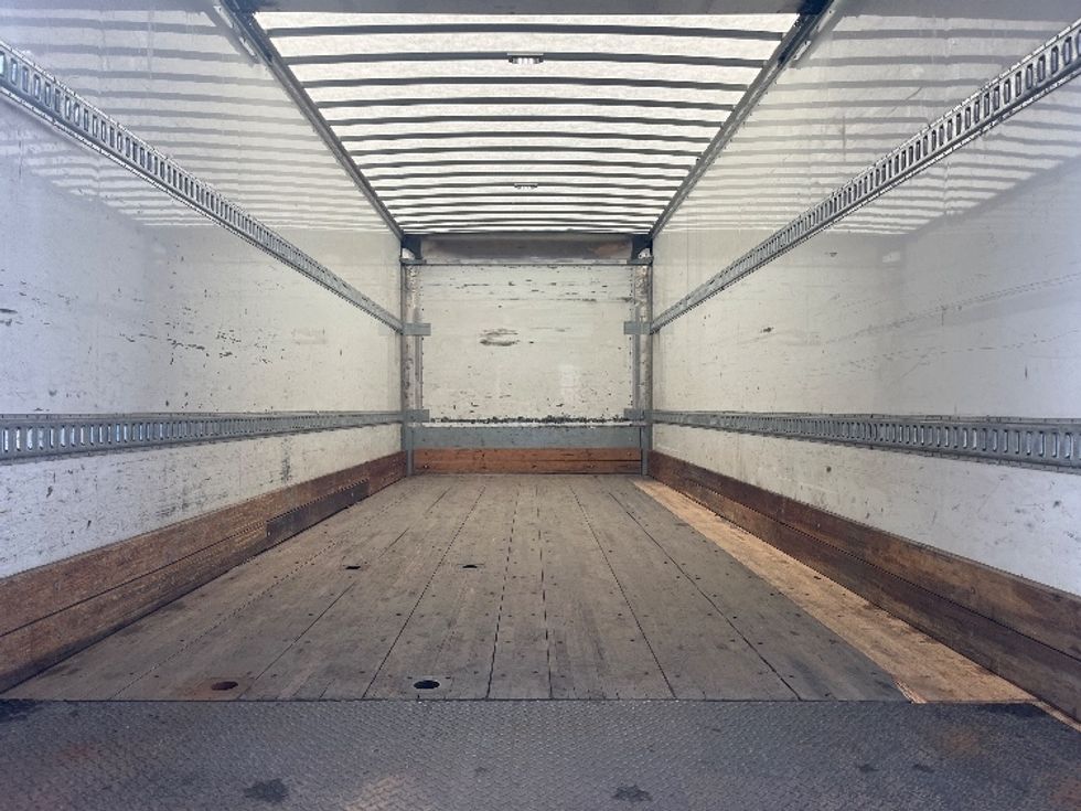 Medium Duty Box Truck-Light and Medium Duty Trucks-Freightliner-2019-M2-Capitol Heights-MD-199,839\n\t\tmiles-$ 46,500 - Image 10