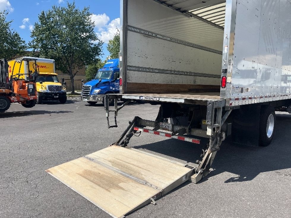Medium Duty Box Truck-Light and Medium Duty Trucks-Freightliner-2019-M2-Capitol Heights-MD-199,839\n\t\tmiles-$ 46,500 - Image 9