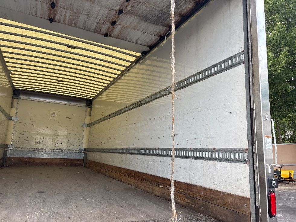 Medium Duty Box Truck-Light and Medium Duty Trucks-Freightliner-2019-M2-Capitol Heights-MD-227,575\n\t\tmiles-$ 39,500 - Image 12