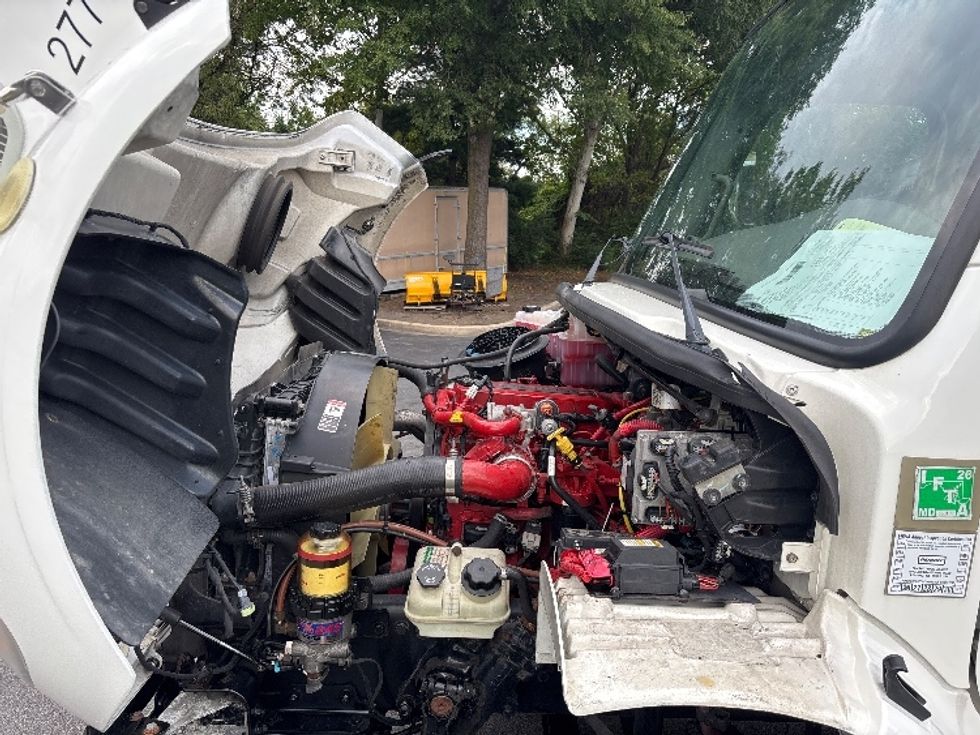 Medium Duty Box Truck-Light and Medium Duty Trucks-Freightliner-2019-M2-Capitol Heights-MD-227,575\n\t\tmiles-$ 39,500 - Image 24