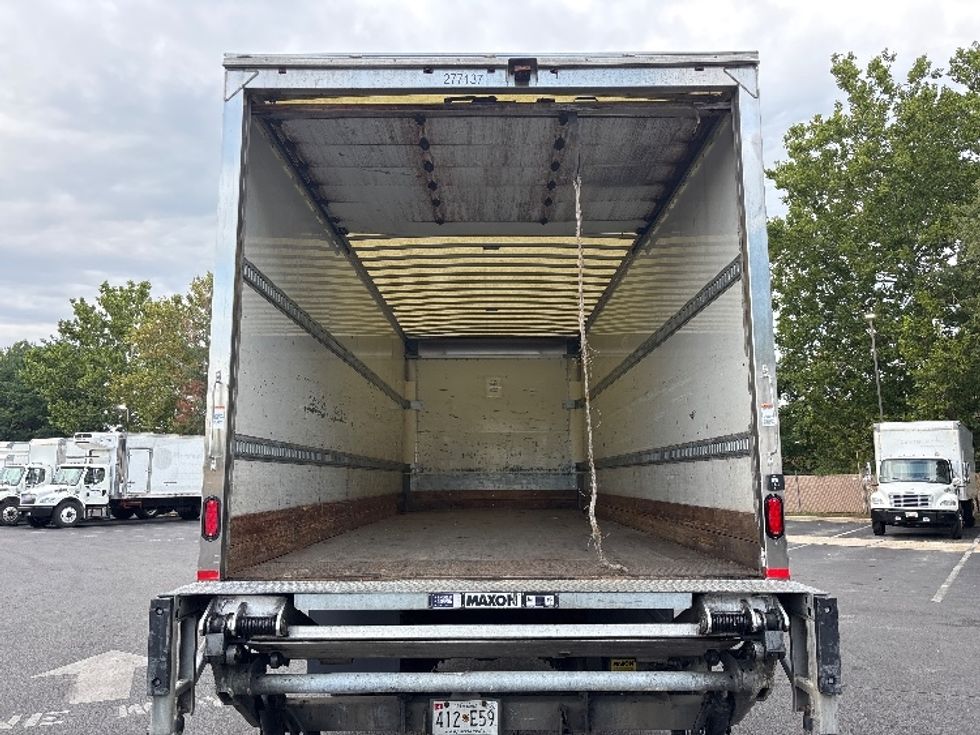 Medium Duty Box Truck-Light and Medium Duty Trucks-Freightliner-2019-M2-Capitol Heights-MD-227,575\n\t\tmiles-$ 39,500 - Image 8