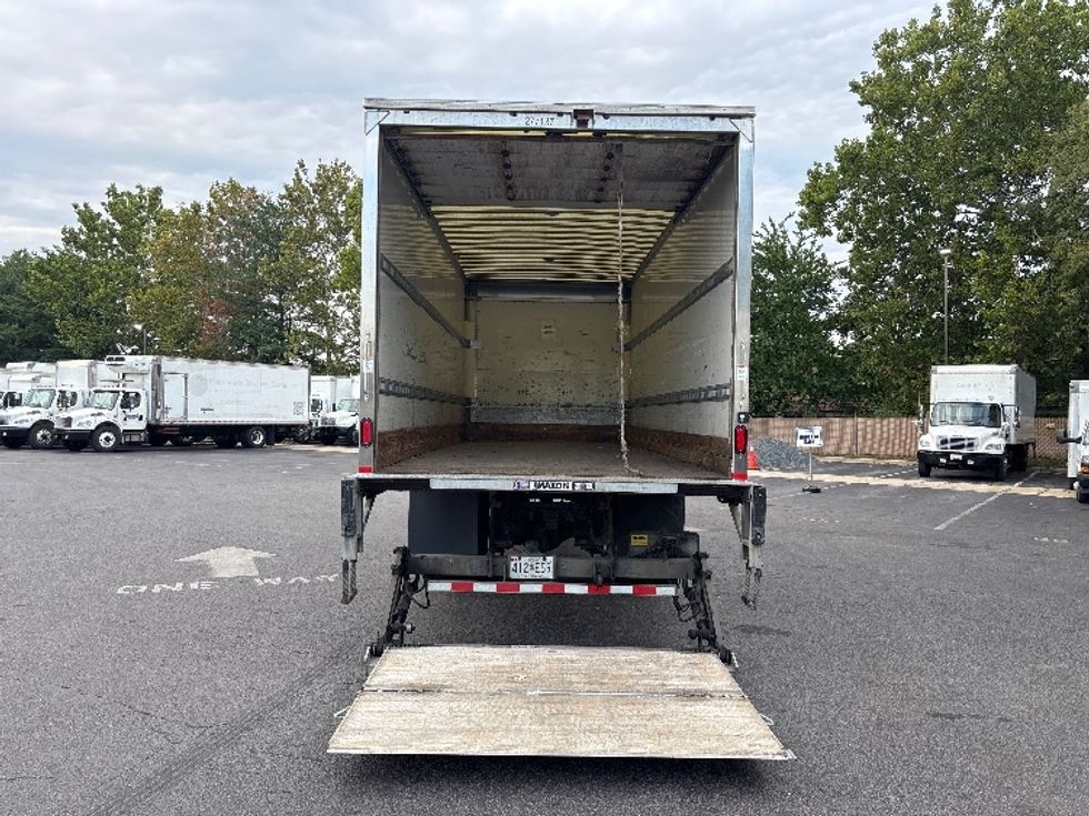 Medium Duty Box Truck-Light and Medium Duty Trucks-Freightliner-2019-M2-Capitol Heights-MD-227,575\n\t\tmiles-$ 39,500 - Image 9