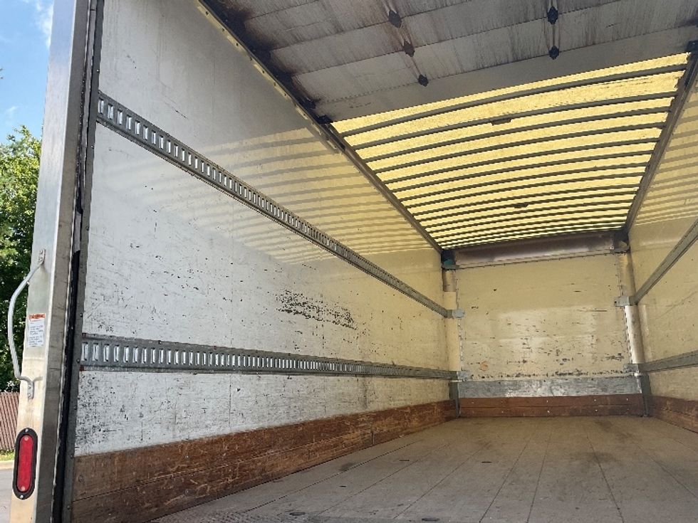 Medium Duty Box Truck-Light and Medium Duty Trucks-Freightliner-2019-M2-Capitol Heights-MD-233,048\n\t\tmiles-$ 38,000 - Image 11