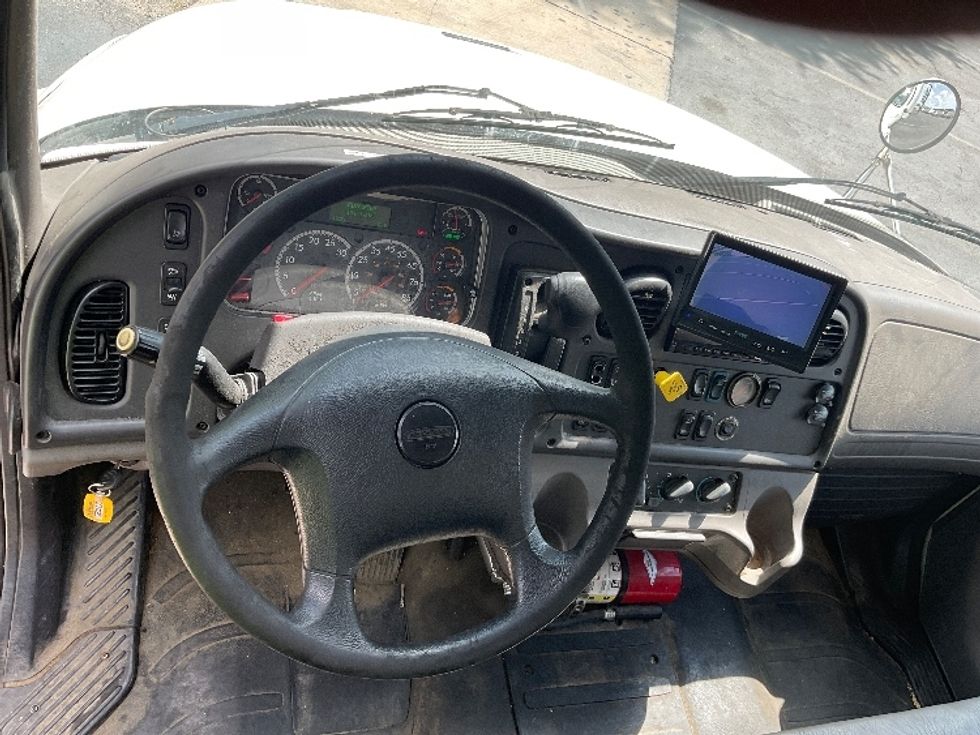 Medium Duty Box Truck-Light and Medium Duty Trucks-Freightliner-2019-M2-Capitol Heights-MD-233,048\n\t\tmiles-$ 38,000 - Image 18