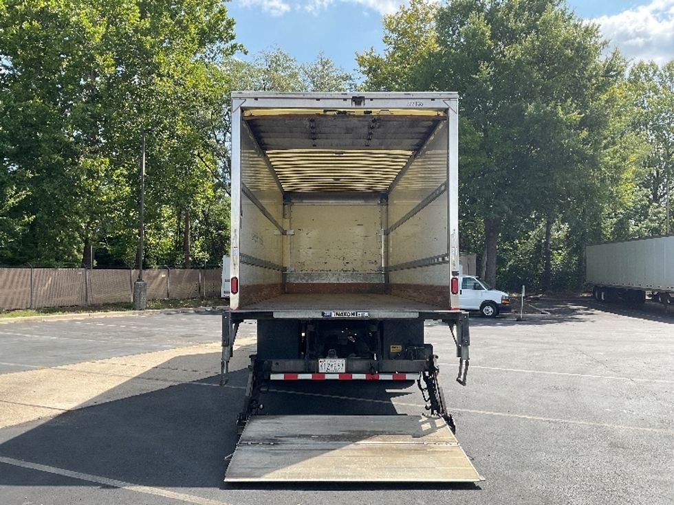 Medium Duty Box Truck-Light and Medium Duty Trucks-Freightliner-2019-M2-Capitol Heights-MD-233,048\n\t\tmiles-$ 38,000 - Image 9