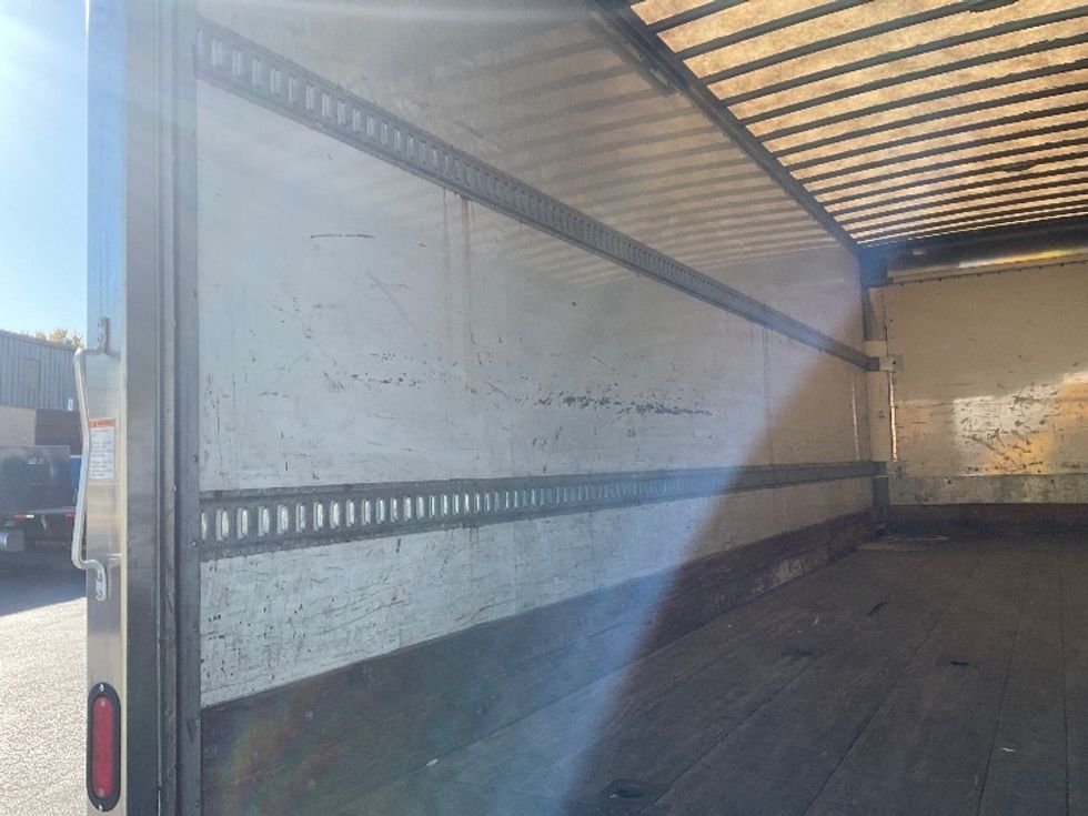 Medium Duty Box Truck-Light and Medium Duty Trucks-Freightliner-2019-M2-Capitol Heights-MD-237,167\n\t\tmiles-$ 41,500 - Image 11