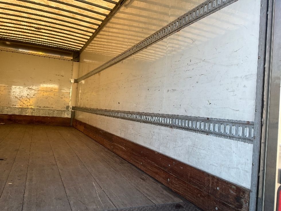 Medium Duty Box Truck-Light and Medium Duty Trucks-Freightliner-2019-M2-Capitol Heights-MD-237,167\n\t\tmiles-$ 41,500 - Image 12