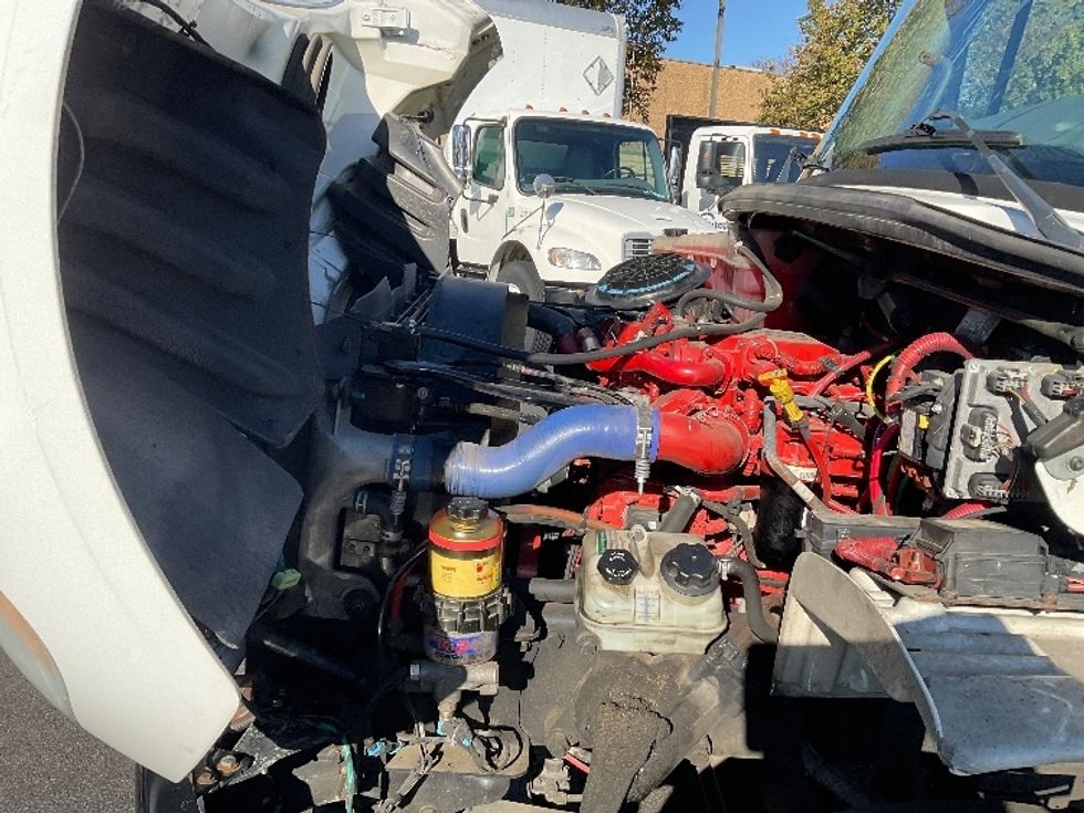 Medium Duty Box Truck-Light and Medium Duty Trucks-Freightliner-2019-M2-Capitol Heights-MD-237,167\n\t\tmiles-$ 41,500 - Image 24