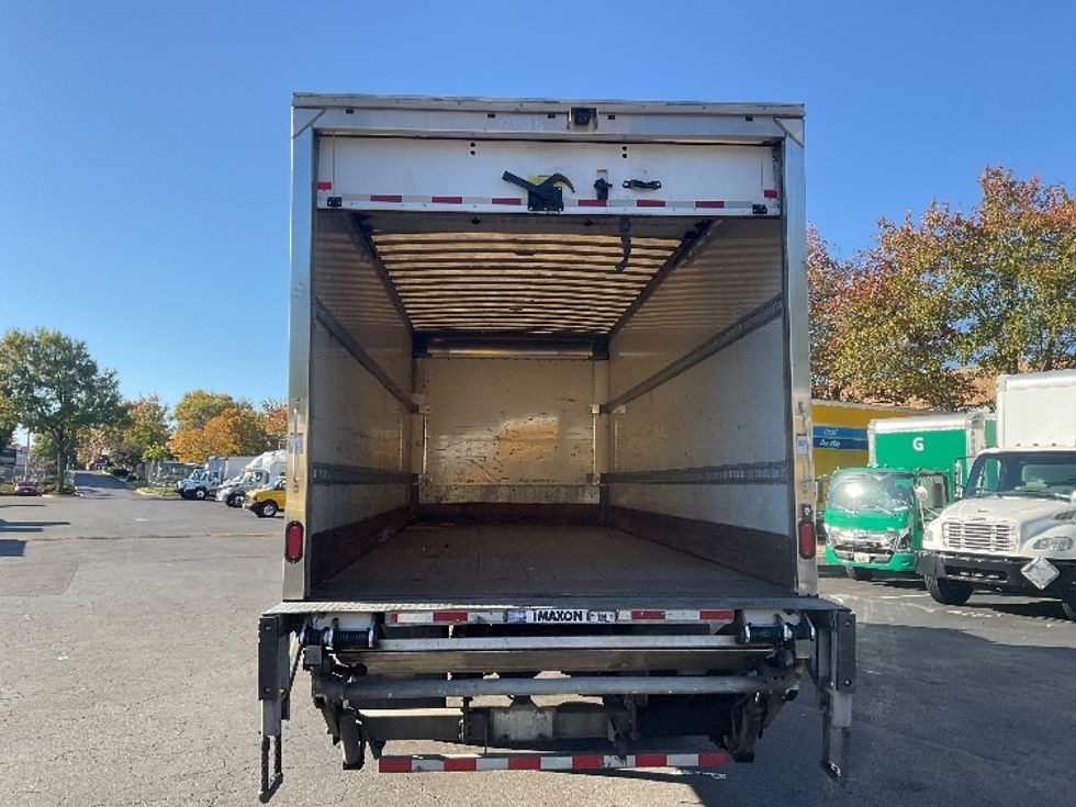 Medium Duty Box Truck-Light and Medium Duty Trucks-Freightliner-2019-M2-Capitol Heights-MD-237,167\n\t\tmiles-$ 41,500 - Image 8