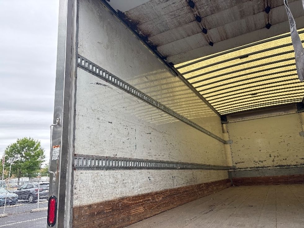 Medium Duty Box Truck-Light and Medium Duty Trucks-Freightliner-2019-M2-Capitol Heights-MD-244,931\n\t\tmiles-$ 36,000 - Image 10