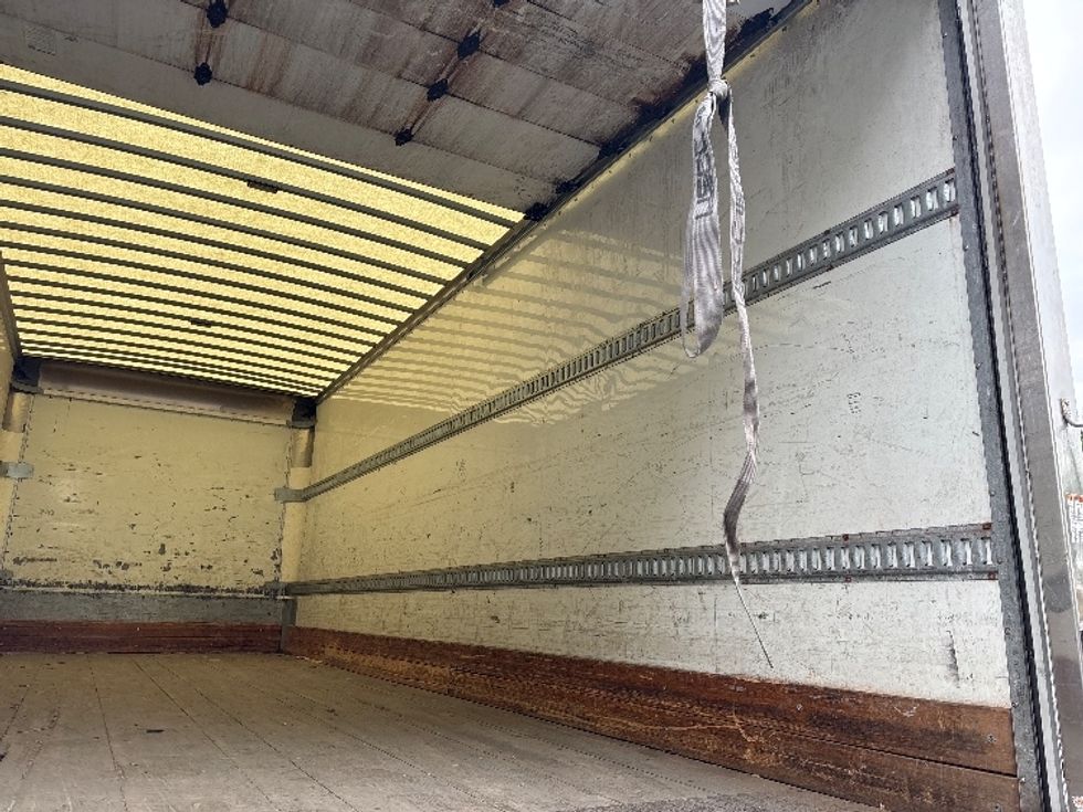 Medium Duty Box Truck-Light and Medium Duty Trucks-Freightliner-2019-M2-Capitol Heights-MD-244,931\n\t\tmiles-$ 36,000 - Image 11