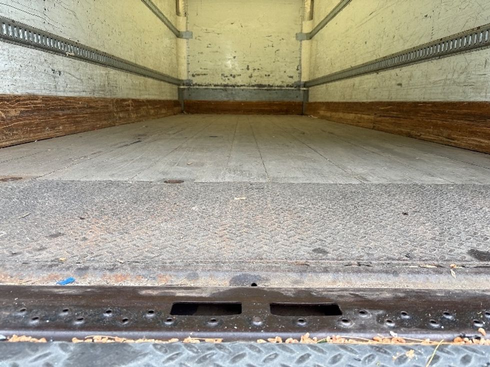 Medium Duty Box Truck-Light and Medium Duty Trucks-Freightliner-2019-M2-Capitol Heights-MD-244,931\n\t\tmiles-$ 36,000 - Image 9