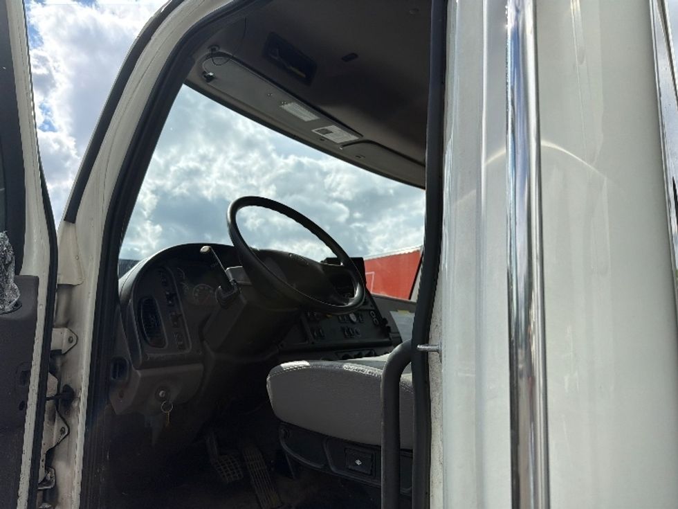Medium Duty Box Truck-Light and Medium Duty Trucks-Freightliner-2019-M2-Capitol Heights-MD-247,792\n\t\tmiles-$ 34,500 - Image 16