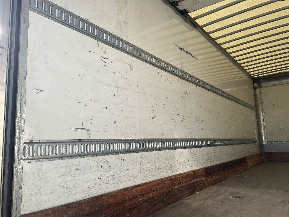 Medium Duty Box Truck-Light and Medium Duty Trucks-Freightliner-2019-M2-Capitol Heights-MD-252,451\n\t\tmiles-$ 39,250 - Image 11