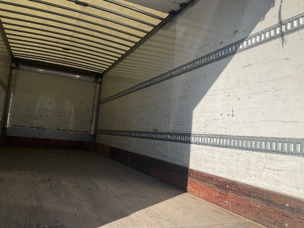 Medium Duty Box Truck-Light and Medium Duty Trucks-Freightliner-2019-M2-Capitol Heights-MD-252,451\n\t\tmiles-$ 39,250 - Image 12