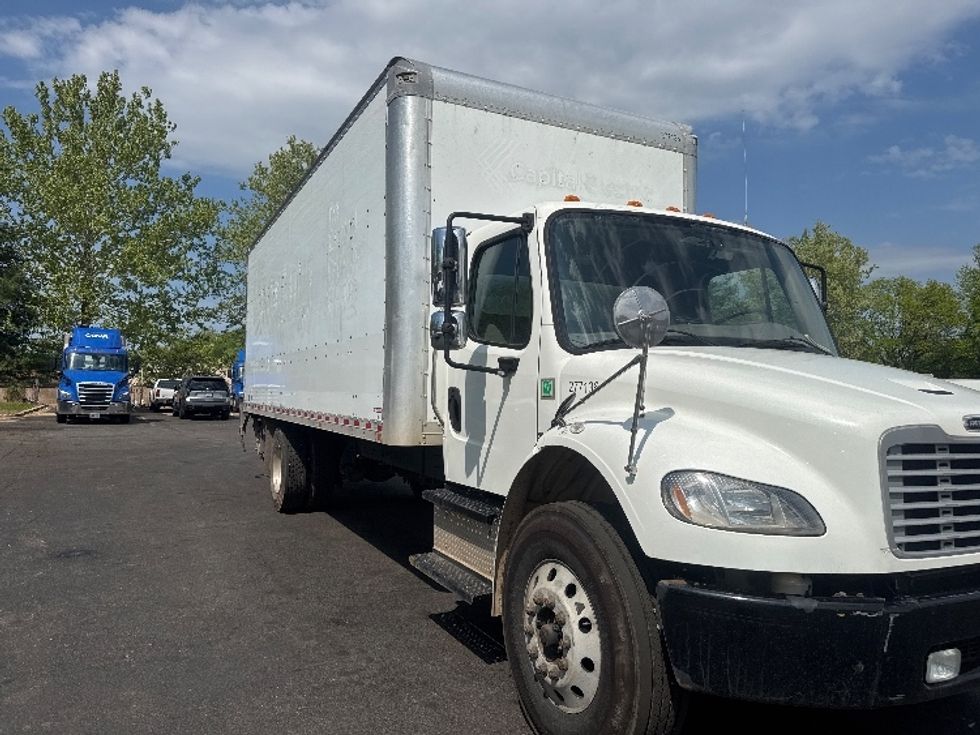 Medium Duty Box Truck-Light and Medium Duty Trucks-Freightliner-2019-M2-Capitol Heights-MD-253,434\n\t\tmiles-$ 32,750 - Image 1