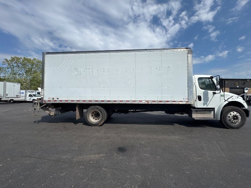 Medium Duty Box Truck-Light and Medium Duty Trucks-Freightliner-2019-M2-Capitol Heights-MD-253,434\n\t\tmiles-$ 32,750 - Image 15