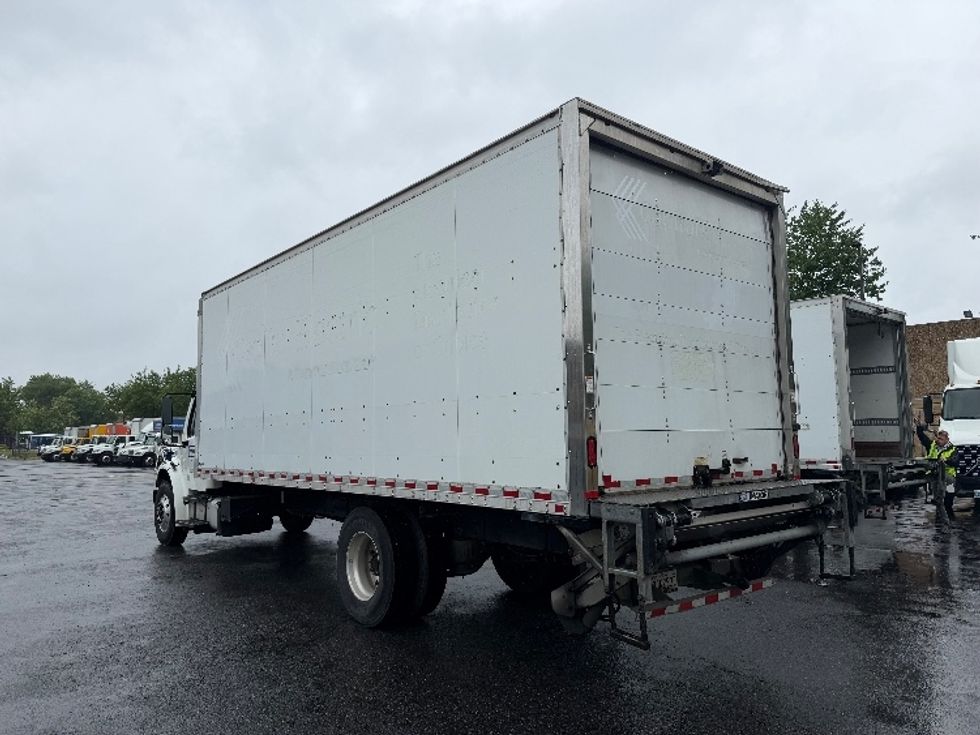 Medium Duty Box Truck-Light and Medium Duty Trucks-Freightliner-2019-M2-Capitol Heights-MD-298,409\n\t\tmiles-$ 28,750 - Image 4