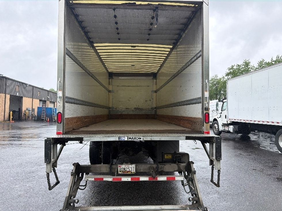 Medium Duty Box Truck-Light and Medium Duty Trucks-Freightliner-2019-M2-Capitol Heights-MD-298,409\n\t\tmiles-$ 28,750 - Image 8