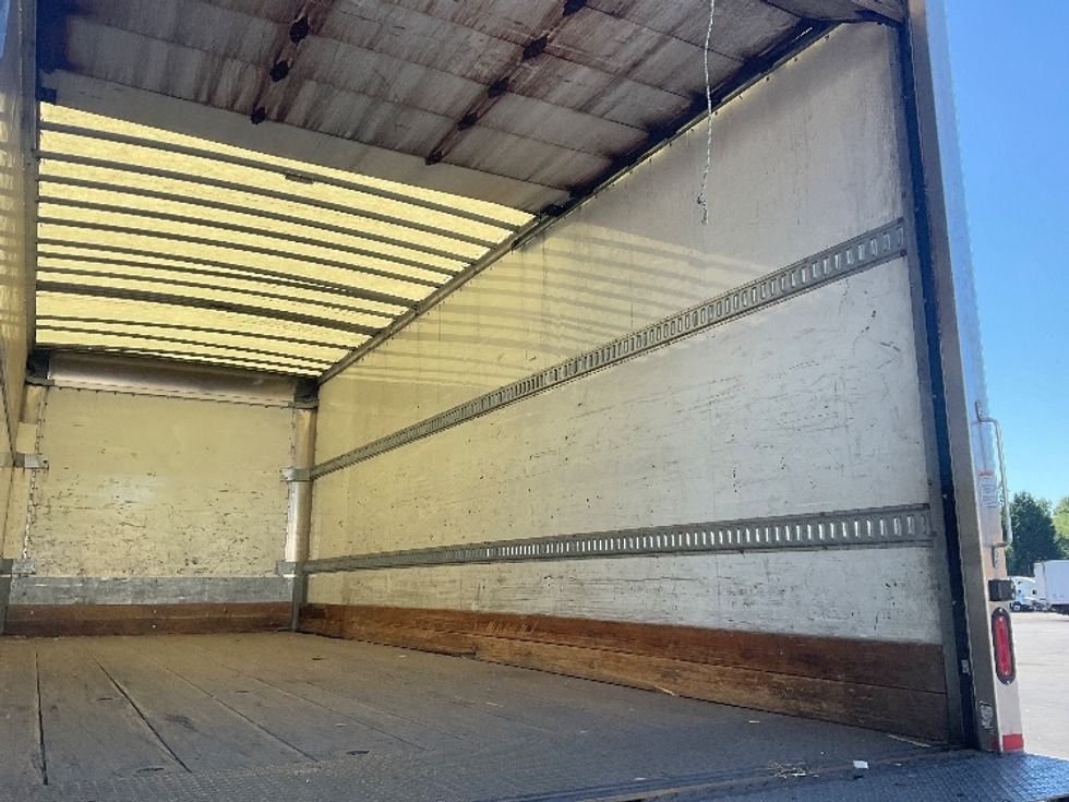 Medium Duty Box Truck-Light and Medium Duty Trucks-Freightliner-2019-M2-Capitol Heights-MD-308,696\n\t\tmiles-$ 27,000 - Image 12