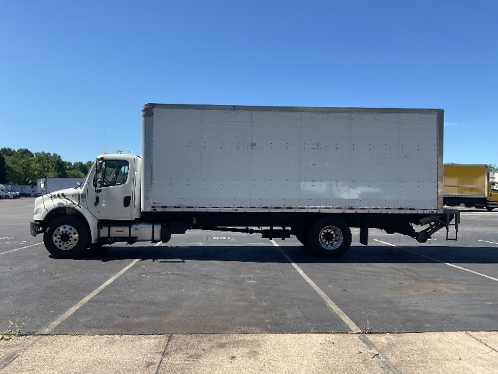 Medium Duty Box Truck-Light and Medium Duty Trucks-Freightliner-2019-M2-Capitol Heights-MD-308,696\n\t\tmiles-$ 27,000 - Image 4
