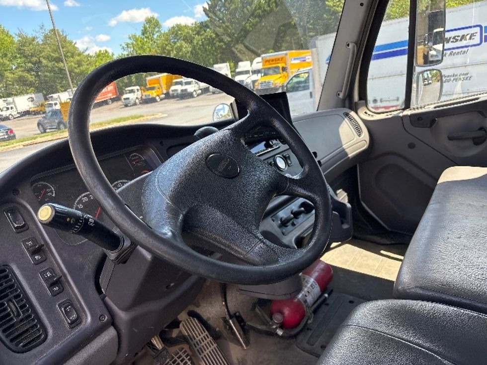 Medium Duty Box Truck-Light and Medium Duty Trucks-Freightliner-2019-M2-Capitol Heights-MD-322,711\n\t\tmiles-$ 21,750 - Image 20