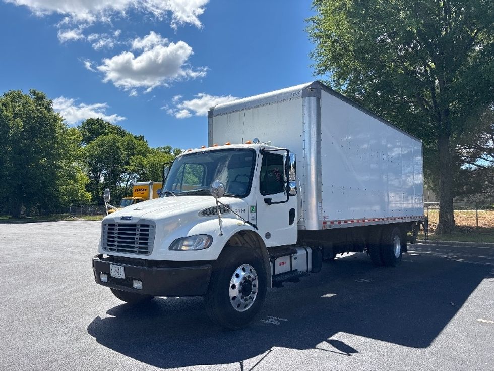 Medium Duty Box Truck-Light and Medium Duty Trucks-Freightliner-2019-M2-Capitol Heights-MD-322,711\n\t\tmiles-$ 21,750 - Image 3