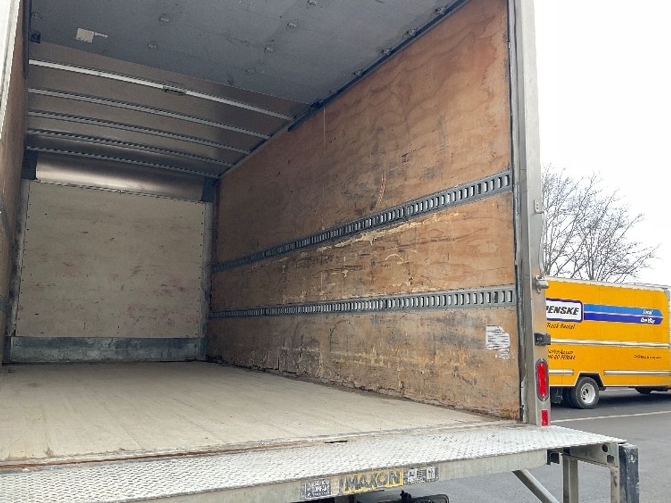 Medium Duty Box Truck-Light and Medium Duty Trucks-Freightliner-2019-M2-Capitol Heights-MD-84,382\n\t\tmiles-$ 49,750 - Image 12