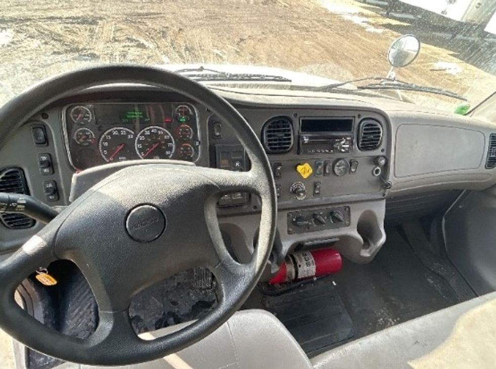 Medium Duty Box Truck-Light and Medium Duty Trucks-Freightliner-2019-M2-Capitol Heights-MD-84,382\n\t\tmiles-$ 49,750 - Image 17