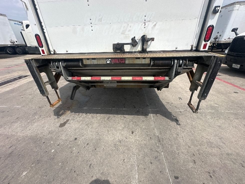 Medium Duty Box Truck-Light and Medium Duty Trucks-Freightliner-2019-M2-Carrollton-TX-162,540\n\t\tmiles-$ 54,250 - Image 25