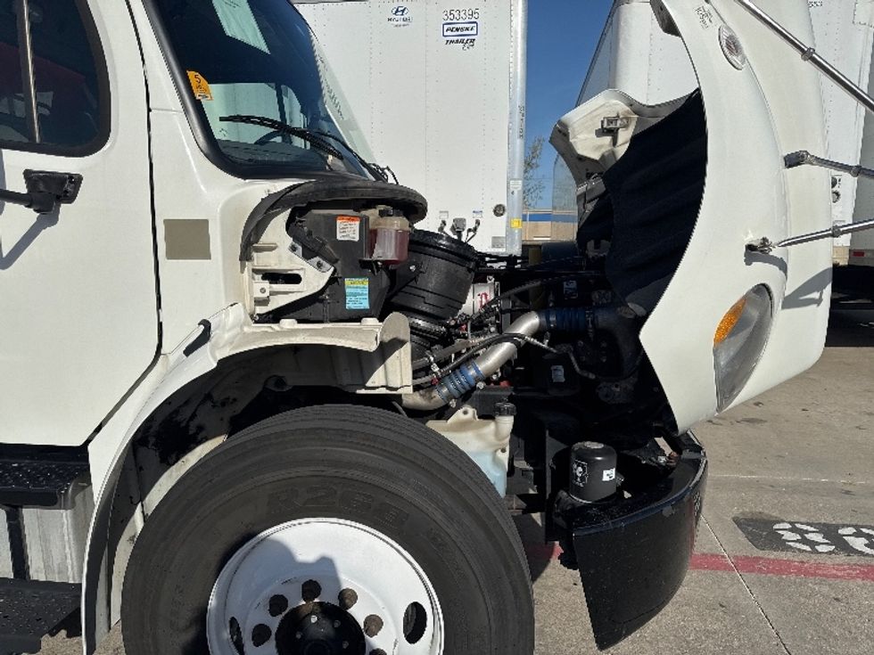 Medium Duty Box Truck-Light and Medium Duty Trucks-Freightliner-2019-M2-Carrollton-TX-99,682\n\t\tmiles-$ 60,250 - Image 23