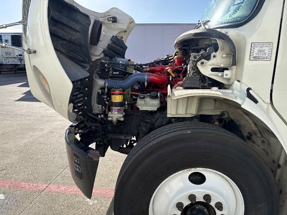 Medium Duty Box Truck-Light and Medium Duty Trucks-Freightliner-2019-M2-Carrollton-TX-99,682\n\t\tmiles-$ 60,250 - Image 24