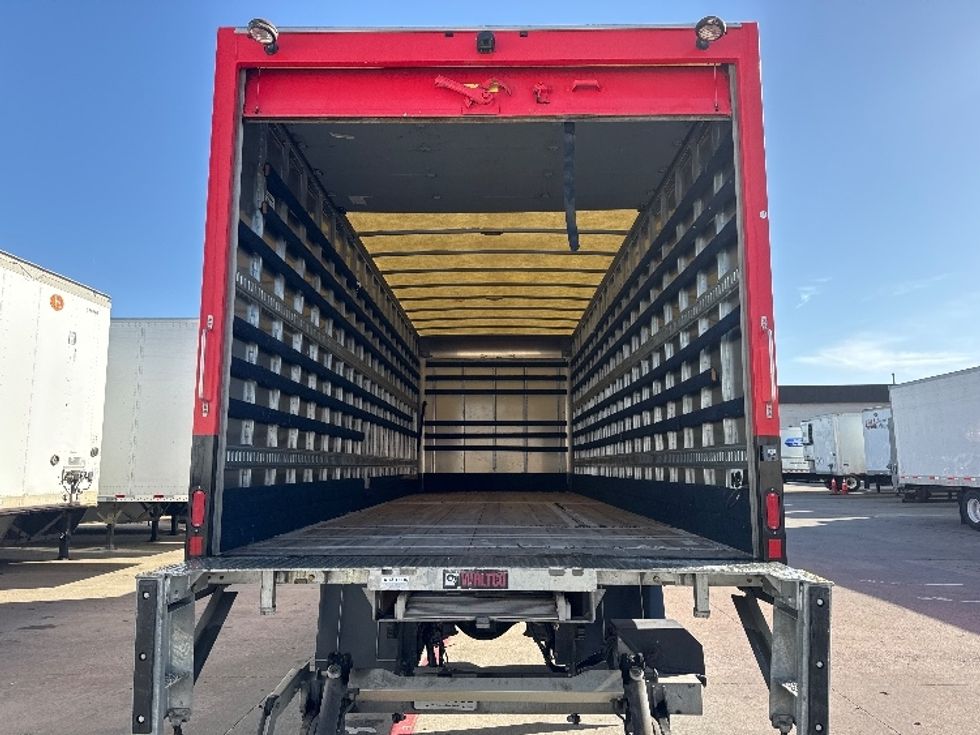 Medium Duty Box Truck-Light and Medium Duty Trucks-Freightliner-2019-M2-Carrollton-TX-99,682\n\t\tmiles-$ 60,250 - Image 8