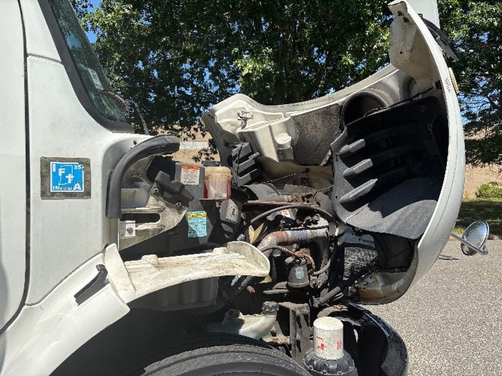 Medium Duty Box Truck-Light and Medium Duty Trucks-Freightliner-2019-M2-Central Islip-NY-120,840\n\t\tmiles-$ 44,000 - Image 23